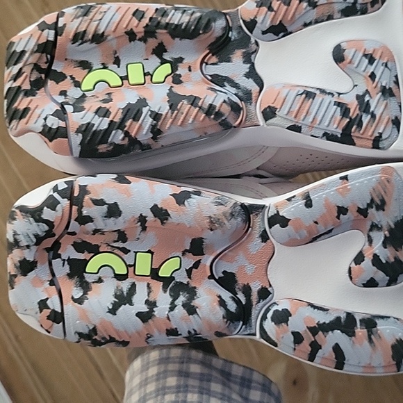 Nike NWOT Air Max Viva - Picture 6 of 7